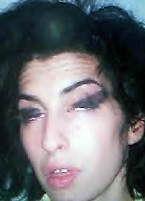 amy-winehouse-preso-rock-na-veia