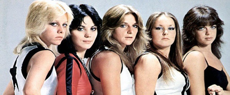 banda-feminina-the-runaways-rock-na-veia