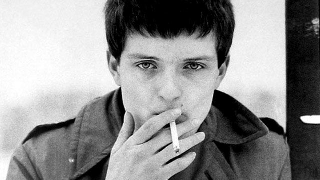 ian-Curtis-rock-na-veia