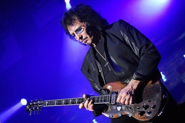 nome-verdadeiro-tommy-iommi-rock-cabeca