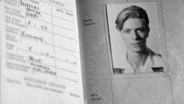 passaporte de famosos david bowie rock na veia